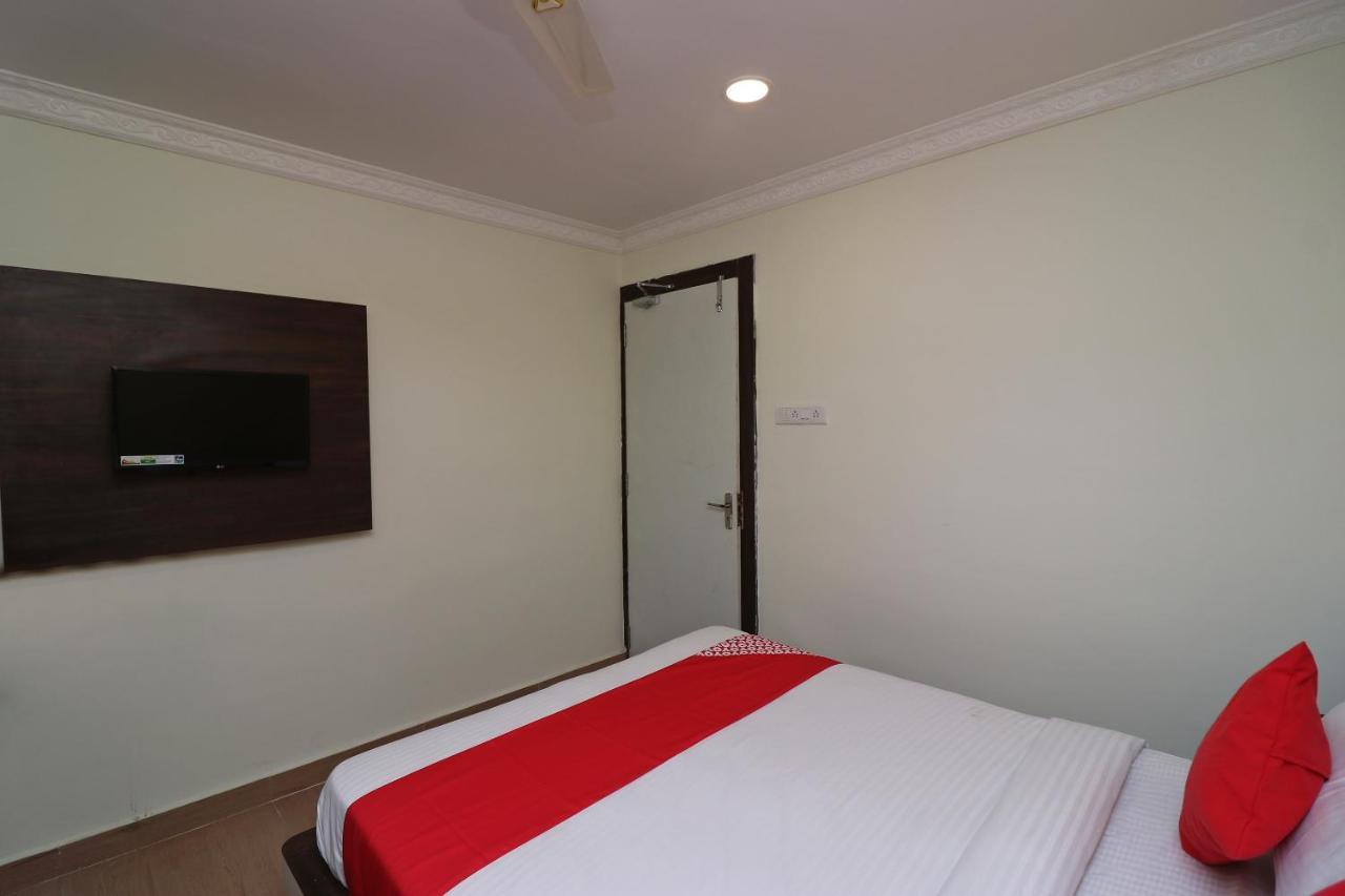 Oyo 27602 Hotel Green Space Bhubaneswar Exterior photo