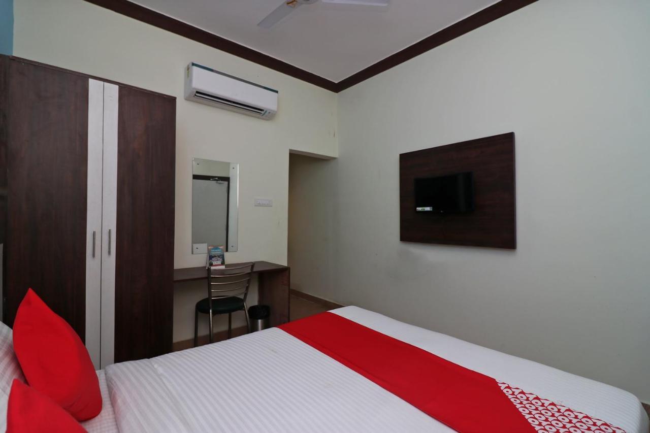 Oyo 27602 Hotel Green Space Bhubaneswar Exterior photo